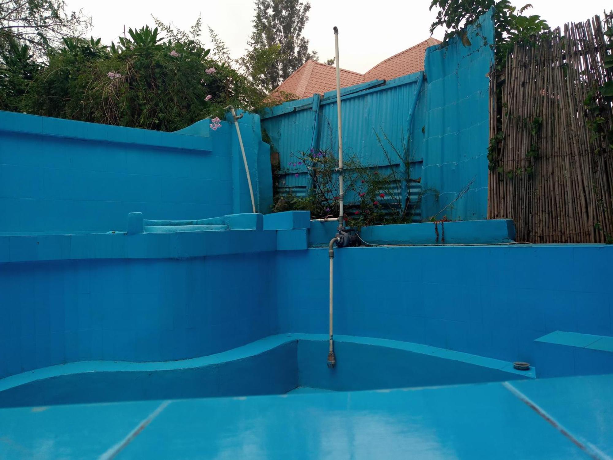 Colours Club And Spa Kigali Exterior photo